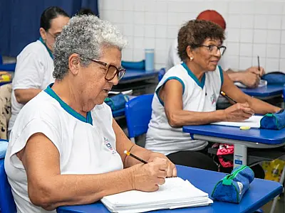 PG abre inscrições para novos alunos em turmas de Educação de Jovens e  Adultos (EJA)