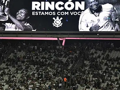 Corpo de Freddy Rincón é velado em estádio na Colômbia