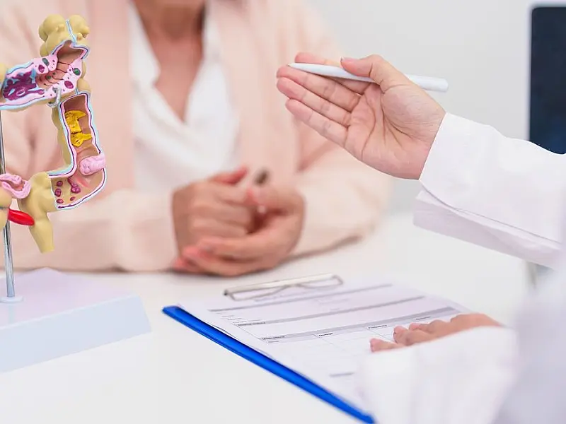 Sinais do câncer colorretal devem ser checados com rapidez; saiba mais