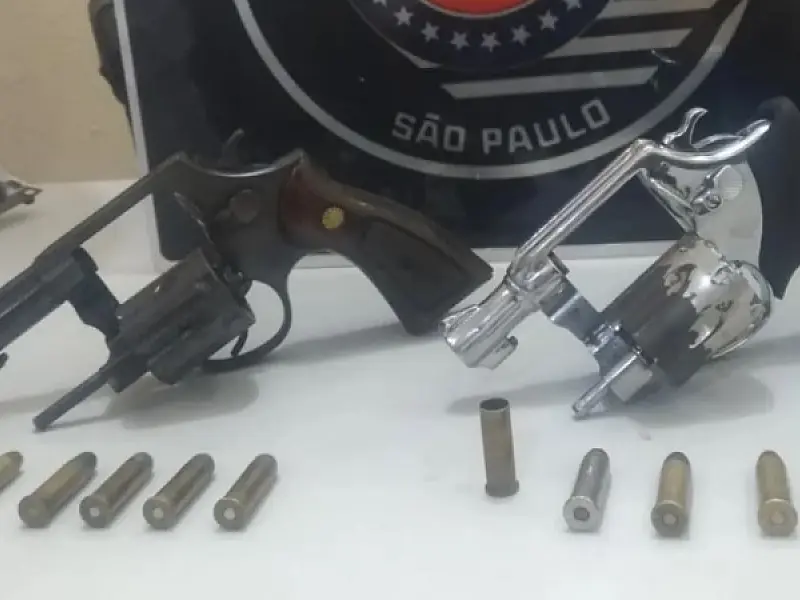 Mulher é sequestrada no Jardim Las Palmas e bandidos trocam tiros com a polícia