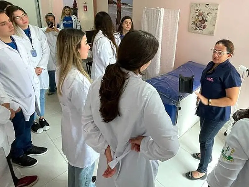 Guarujá tem 10 vagas para residência médica em Usafas por meio do Enare 2025