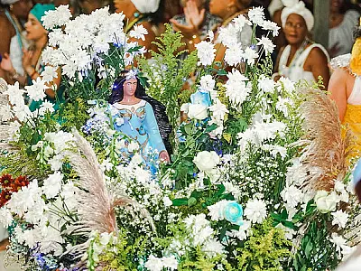 "Resistir para existir" é tema da 18ª edição da Festa de Iemanjá, em Guarujá