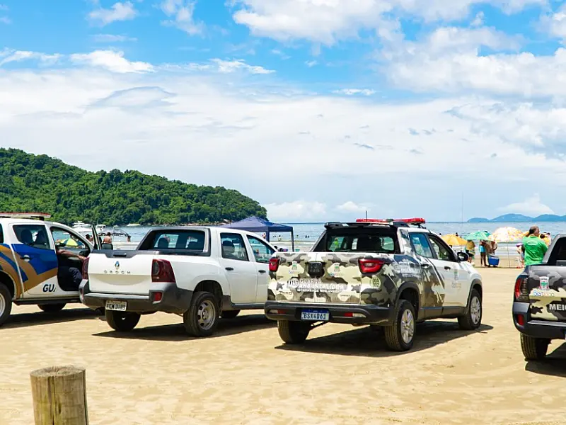 Equipes do DOA realizam apreensões em fiscalização nas praias no carnaval
