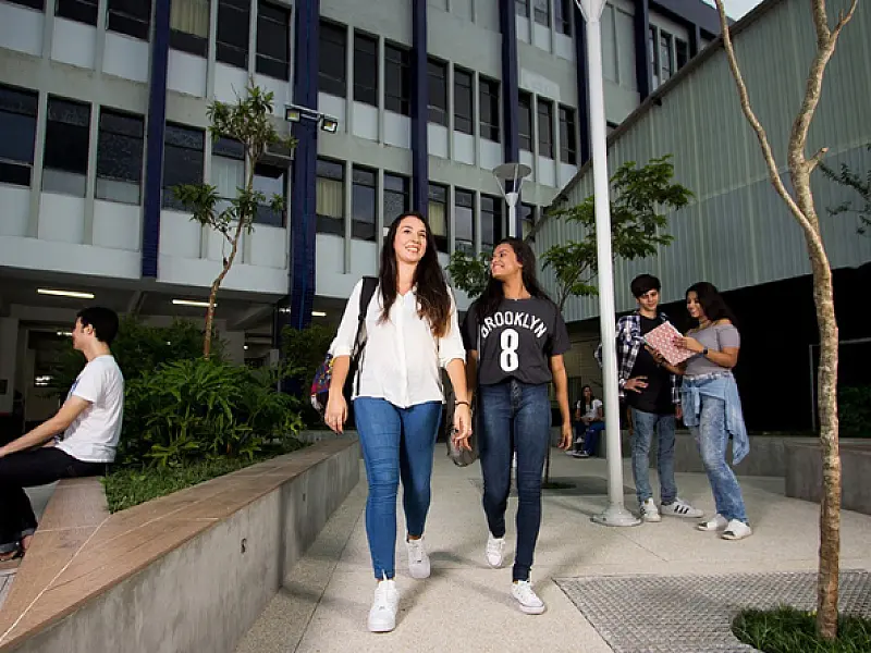 Evento conecta universitários ao ecossistema de inovação e incentiva transformação de negócios