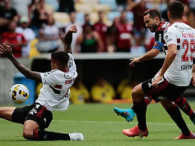 Flamengo domina São Paulo e vence no Maracanã com estrela de Paulo Sousa