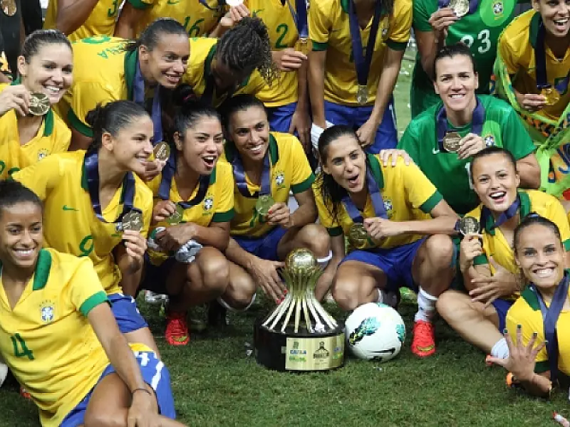 CBF vê Copa como chance de fincar bandeira do futebol feminino no Brasil