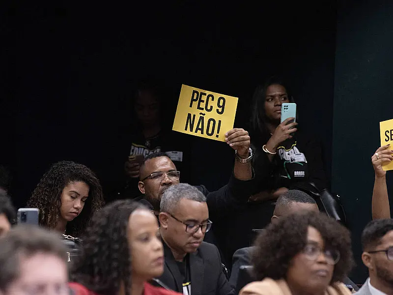 Partidos que comandam PEC da Anistia tiveram quase R$ 50 mi em punições que querem perdoar