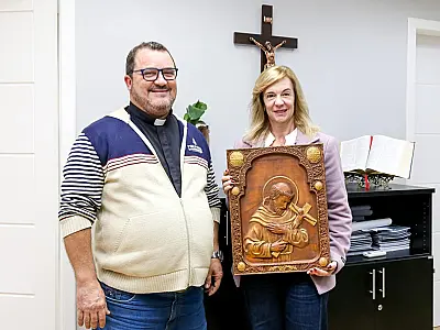 Prefeita e pároco renovam convite para os festejos à Padroeira