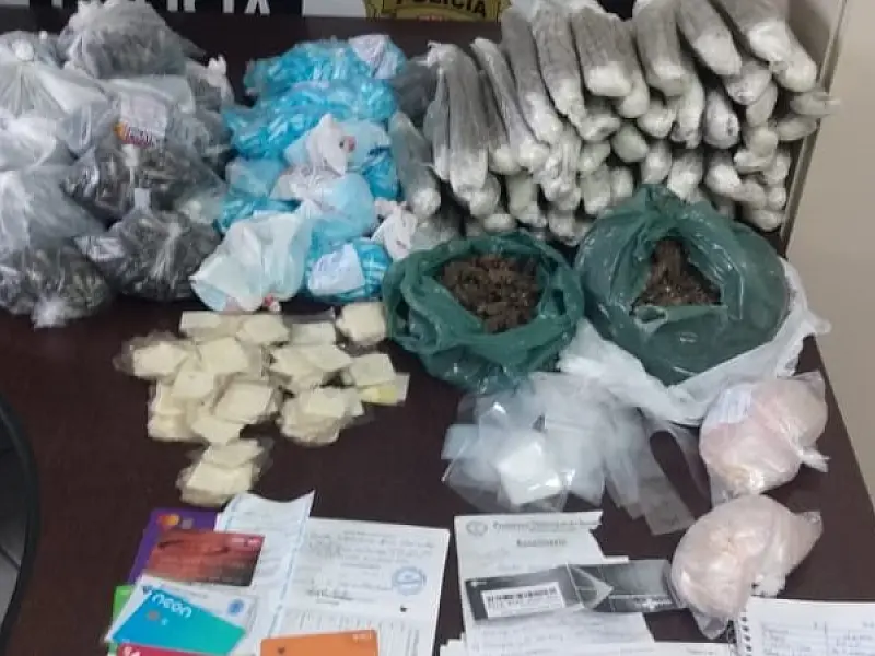 Mais de 11 quilos de drogas são apreendidas em Itanhaém