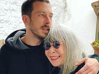 Beto Lee, filho de Rita, anuncia apresentações em homenagem à mãe