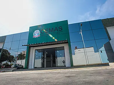 Cemas funciona no fim de semana para vacinar a população