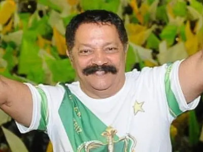 Morre o carnavalesco Max Lopes, aos 74 anos