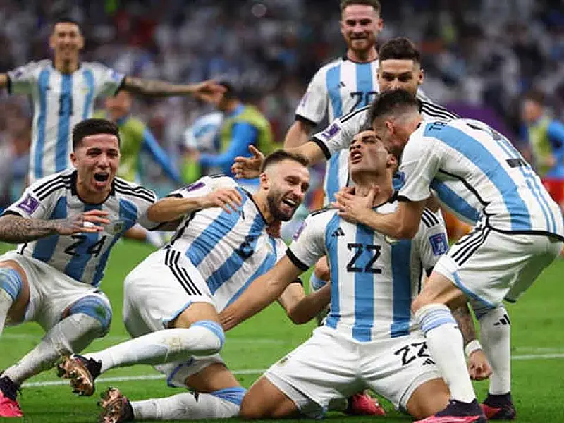 Argentina volta a liderar ranking da Fifa após seis anos, e Brasil cai para 3º