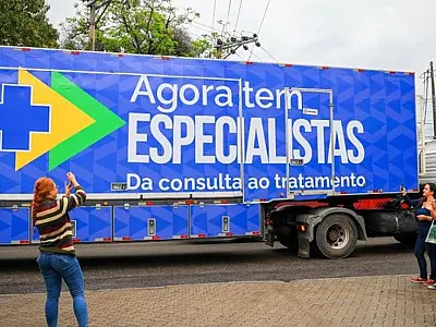Pacientes do SUS de Santos agora contam com carreta do Agora