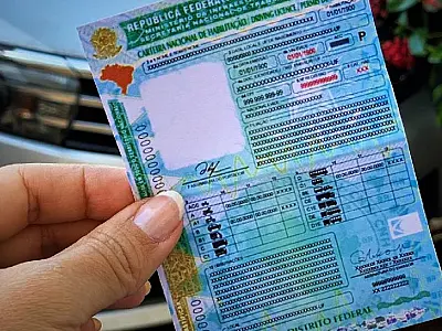 Carteira Nacional de Habilitação tem novo modelo a partir de hoje