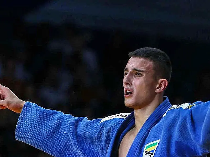 Guilherme Schimidt é medalha de ouro em Grand Slam de Judô na Turquia
