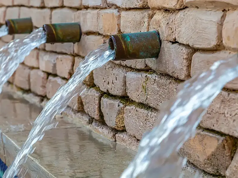 Sete em cada 10 brasileiros acham que água é um bem pouco cuidado