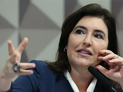 Igualdade salarial: agora é lei e vai doer no bolso, diz Simone Tebet