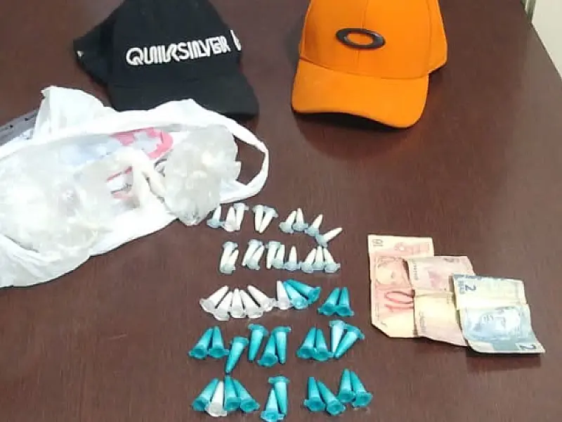 Polícia Civil prende em flagrante suspeitos de tráfico de drogas