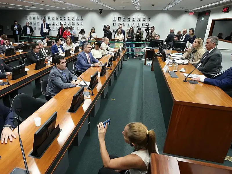 Deputado do PT completa lista tríplice para relatar cassação de Brazão