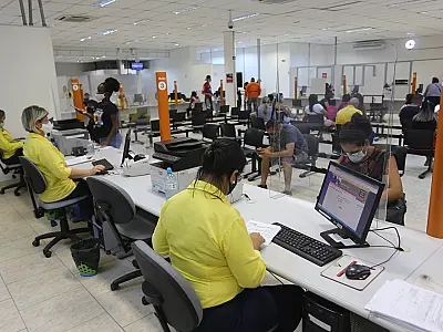 PAT Guarujá oferta 66 vagas de emprego nesta quinta-feira