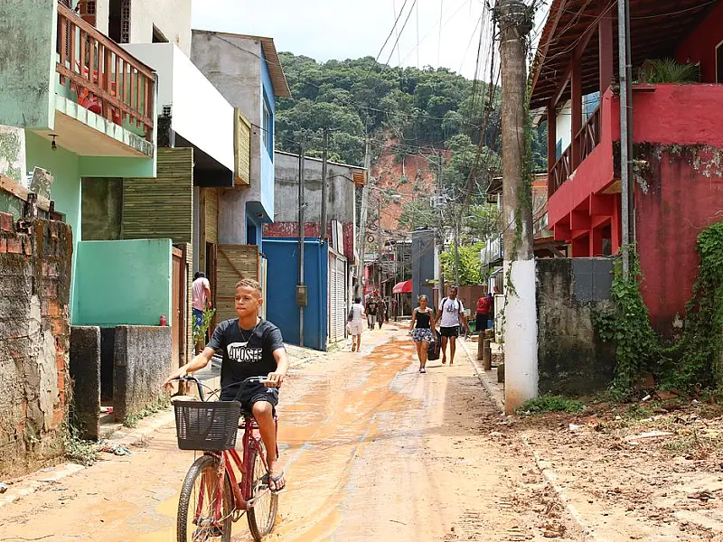 Prefeitos de municípios atingidos no litoral de SP vão a Brasília