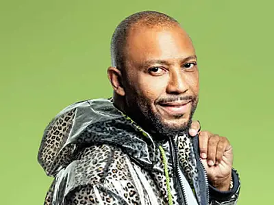 Salgadinho, ícone do pagode romântico, se apresenta em Santos em 19 de abril