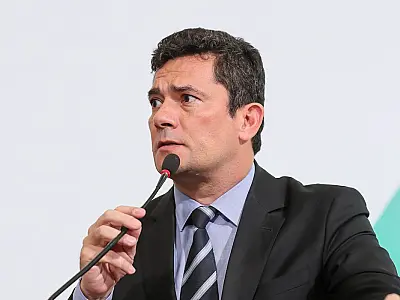 PGR reafirma denúncia contra Moro por calúnia contra Gilmar Mendes