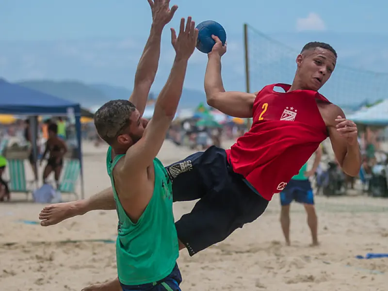 Praia Grande/SP pode conquistar o tricampeonato paulista de handebol de praia