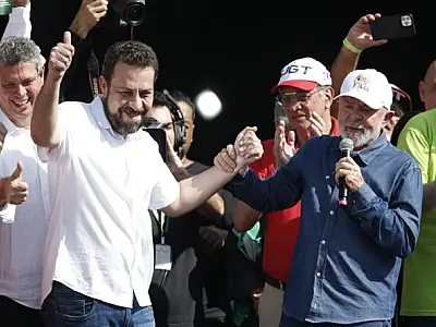 Lula intervém, freia rebelião e manda PT injetar dinheiro na campanha de Boulos
