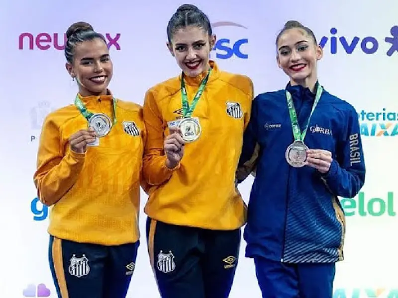 Meninas da ginástica rítmica de Santos fazem 'dobradinha' com ouro e prata no Brasileiro Adulto