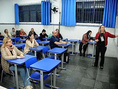 Praia Grande realiza oficina de revisão do Plano Diretor no Bairro Caiçara
