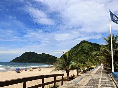 Praia do Guarujá se torna a mais premiada da América do Sul pela gestão ambiental e infraestrutura
