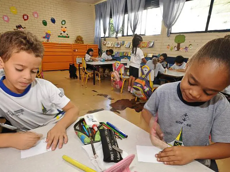 Cartilha online traz orientações preventivas contra violência escolar