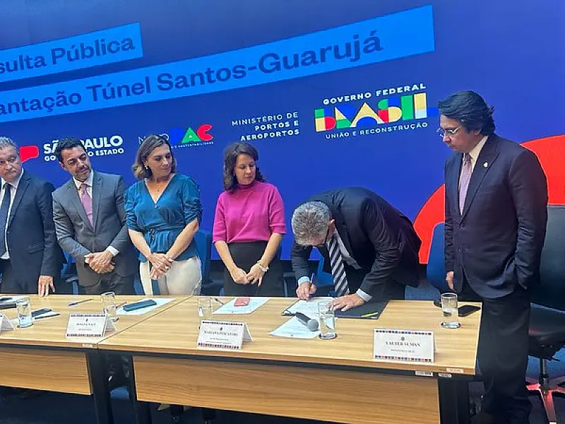 Governador Tarcísio de Freitas aceita incorporar sugestão de anel viário proposto por Guarujá