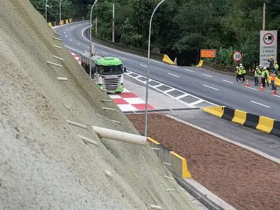 Ecovias Imigrantes entrega terceira rampa de escape da via Anchieta