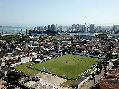 Futebol e handebol feminino são modalidades disputadas nesta sexta-feira