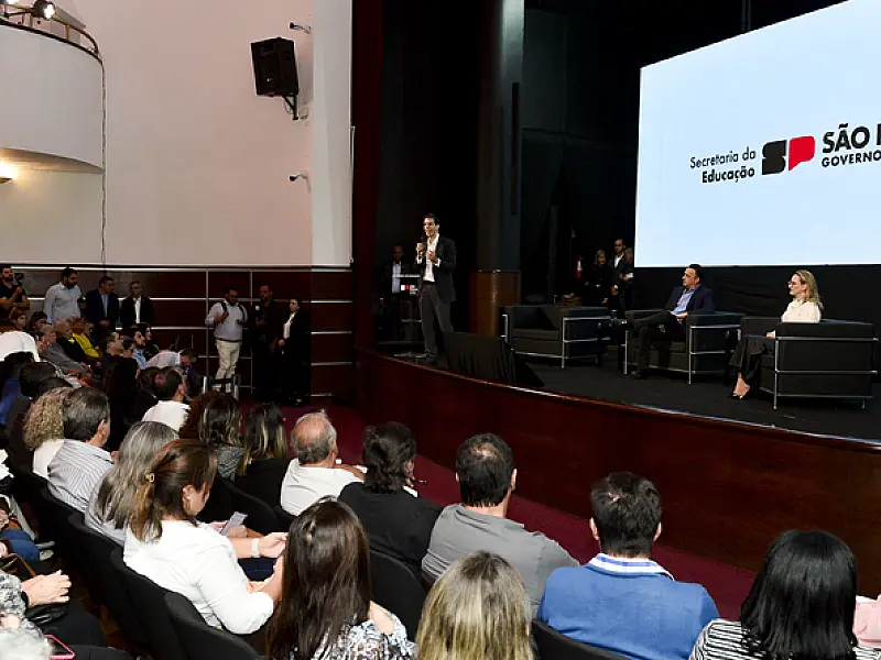 Governo de São Paulo faz convênio com 4 cidades da Baixada Santista e reforça ações de alfabetização
