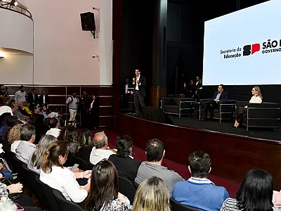 Governo de São Paulo faz convênio com 4 cidades da Baixada Santista e reforça ações de alfabetização