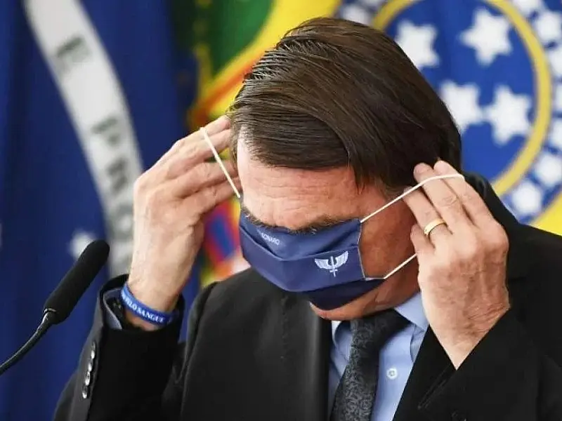 TCU manda Bolsonaro devolver joias sauditas e armas em até 5 dias