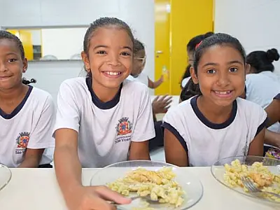 São Vicente está entre 12 municípios do mundo a participar de plataforma de merenda sustentável