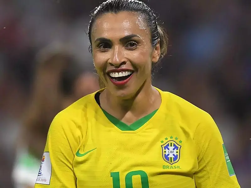 The Fifa Best: Marta vence 1º Troféu Marta de gol mais bonito do ano