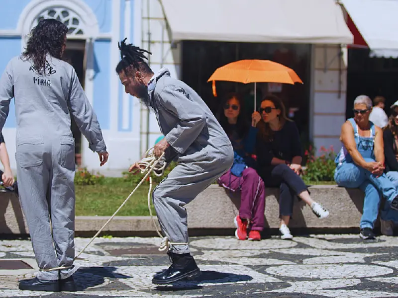 Praça Mauá recebe performances artísticas neste sábado; confira agenda
