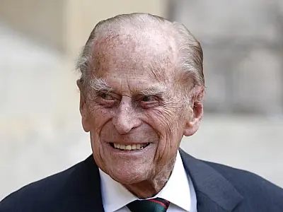 Príncipe Philip deixa presentes e dinheiro como herança para 'neto favorito'