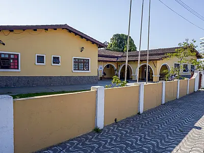 Secretaria de Cultura de Bertioga convida artistas para realizar recadastramento e para reunião
