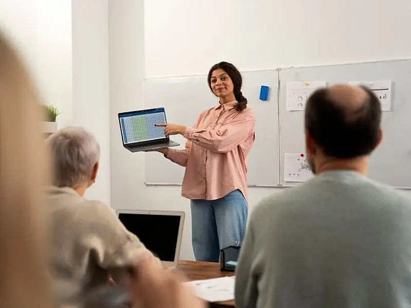 UAB Cubatão tem inscrições abertas para curso de pós-graduação do "Ciência é 10!"
