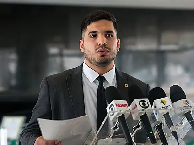 PGR defende arquivamento de inquérito contra deputado André Fernandes