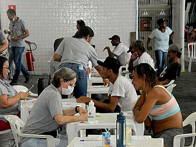 Força-Tarefa Social atende mais de 200 pessoas em situação de rua em Praia Grande