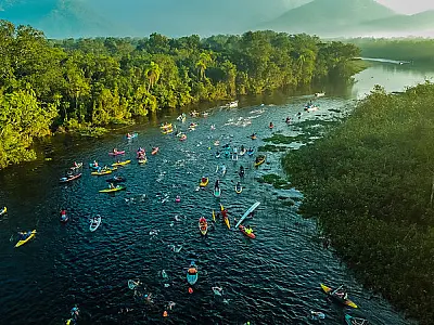 Bertioga recebe mais de 200 atletas para maratona aquática no Rio Itapanhaú