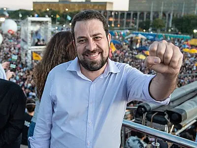 'Vou ser candidato a deputado federal', diz Boulos, desistindo de se lançar ao governo de SP